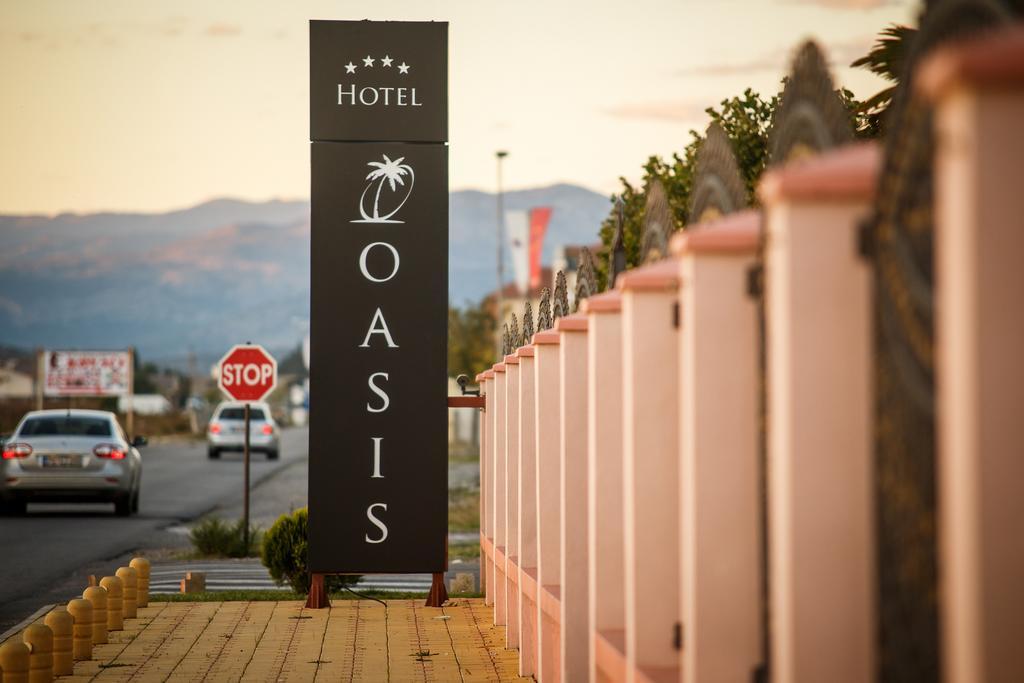 Hotel Oasis Подгорица Экстерьер фото