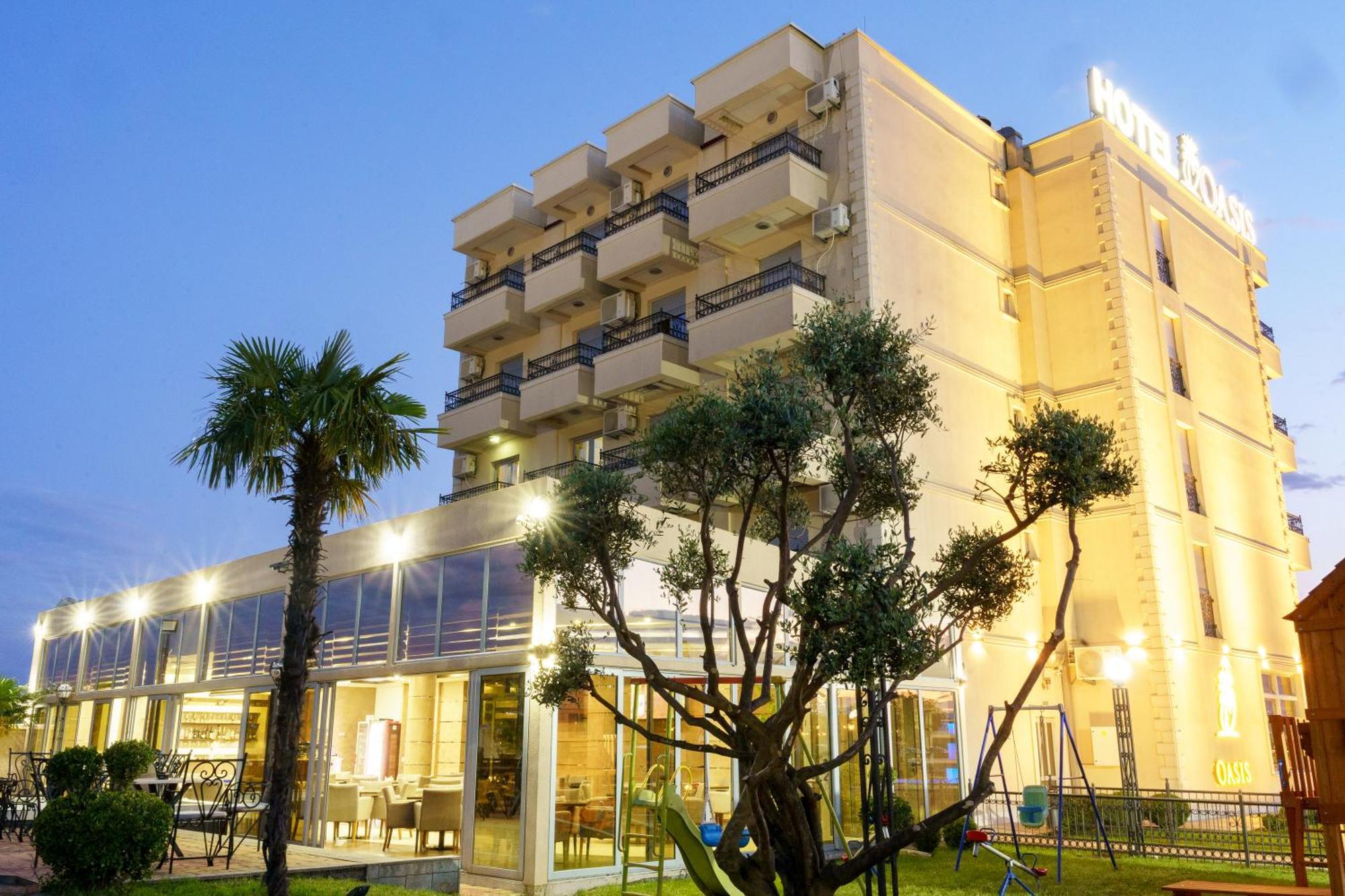 Hotel Oasis Подгорица Экстерьер фото