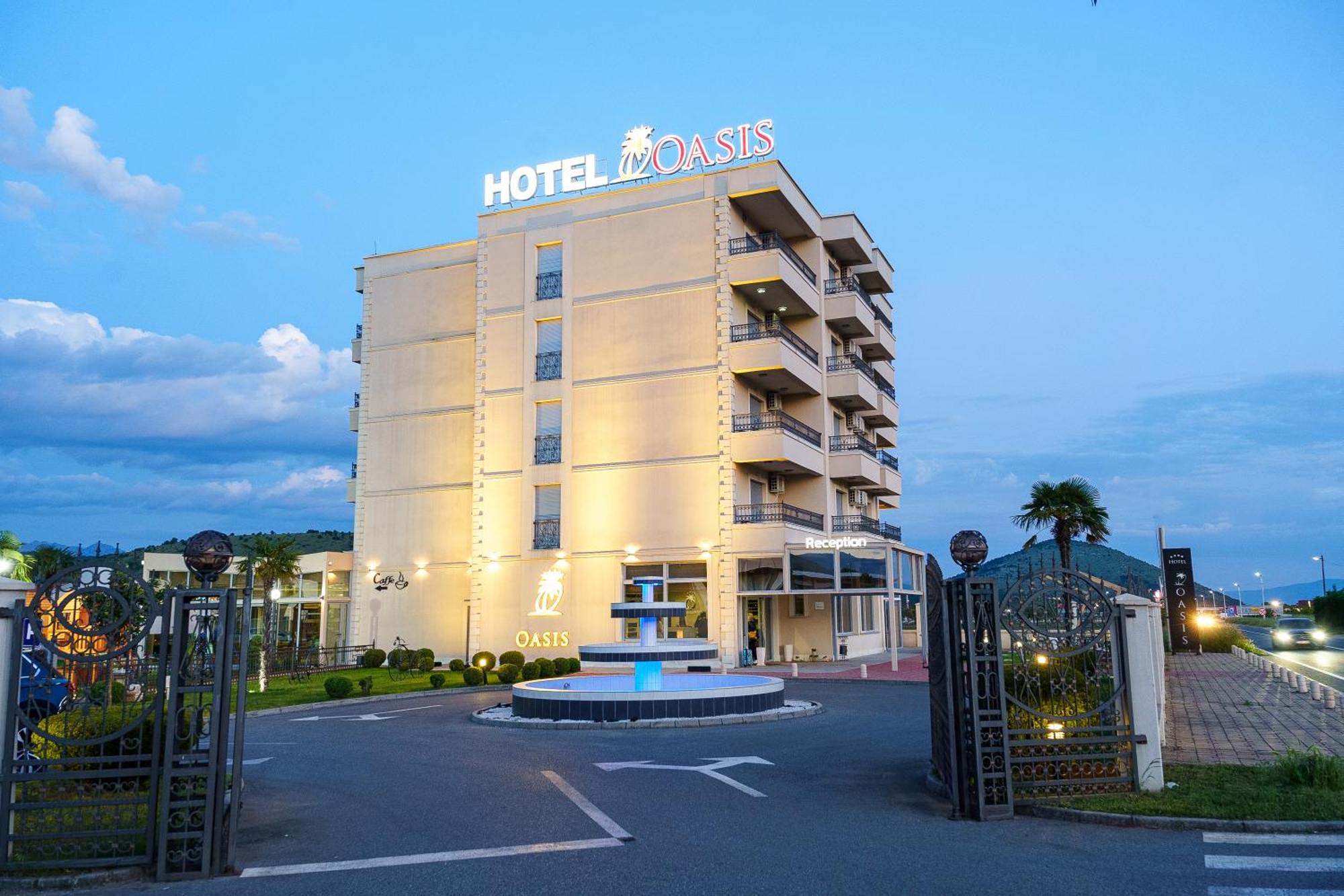 Hotel Oasis Подгорица Экстерьер фото