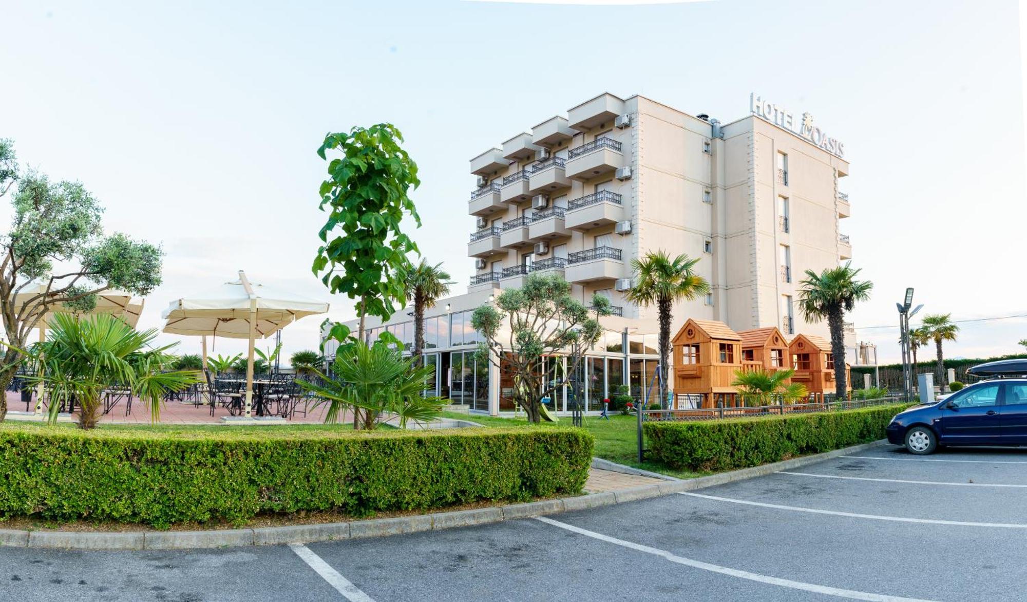Hotel Oasis Подгорица Экстерьер фото