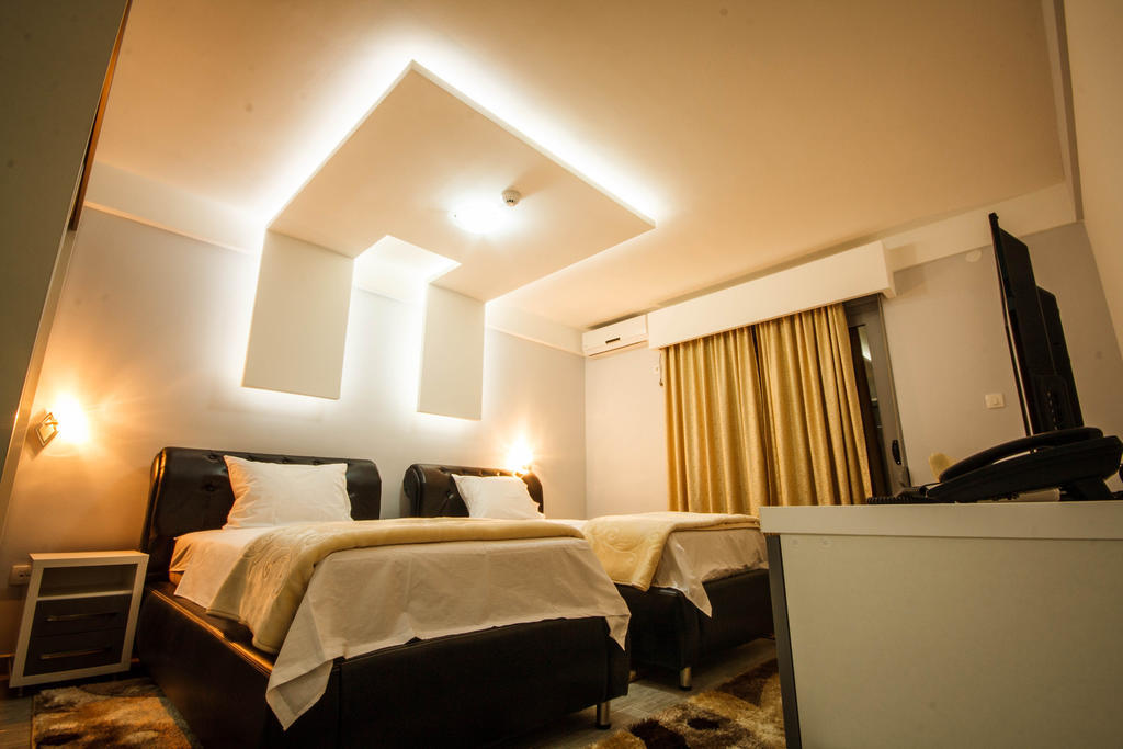 Hotel Oasis Подгорица Номер фото